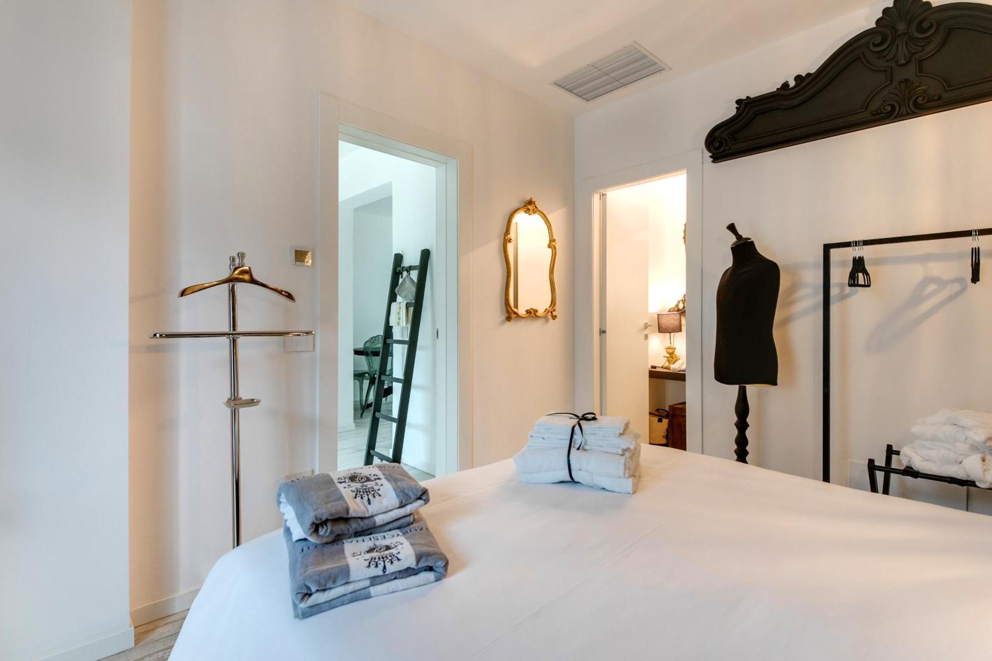 Villa Monti Suites&Aparts Cesenatico Exterior photo