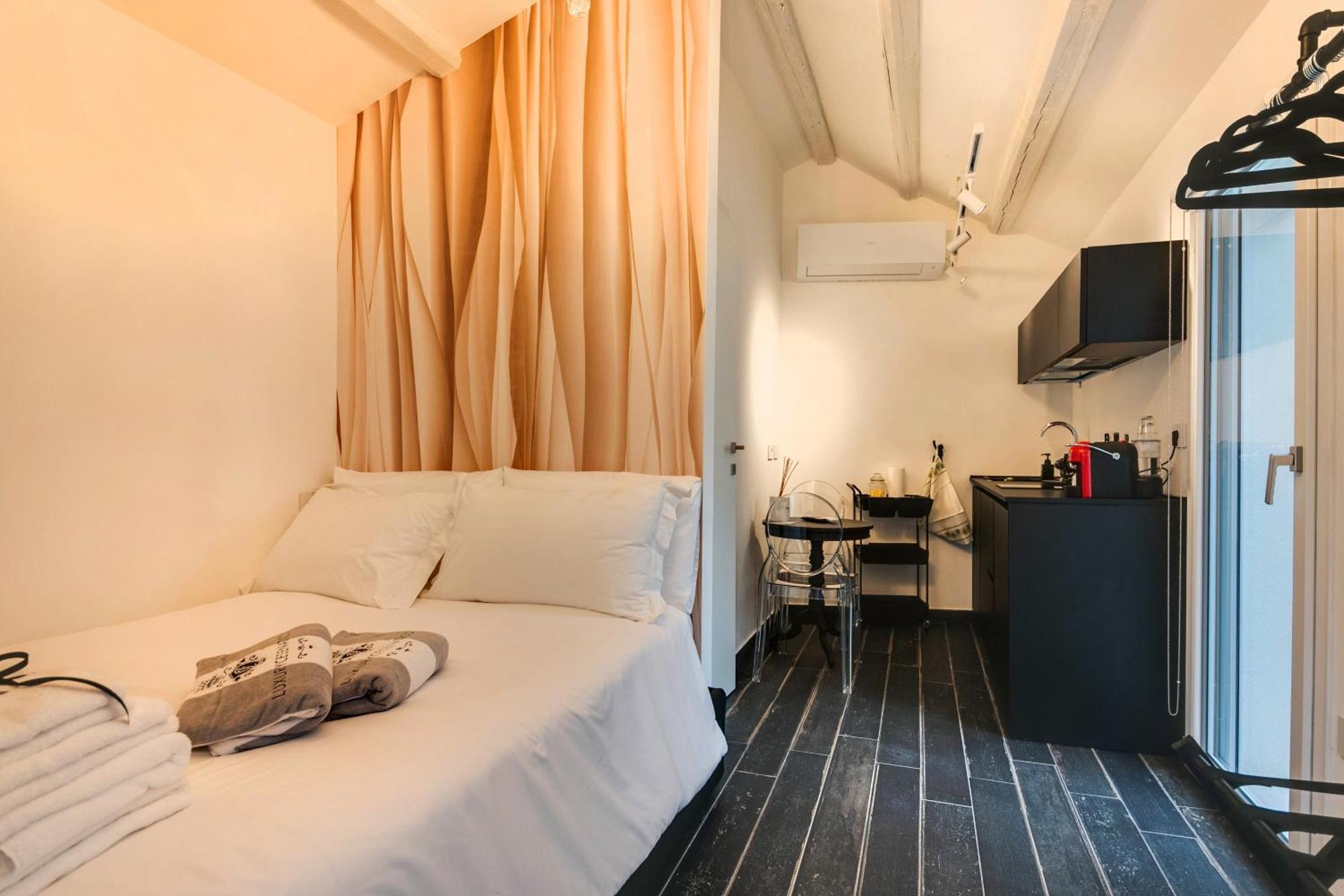 Villa Monti Suites&Aparts Cesenatico Exterior photo